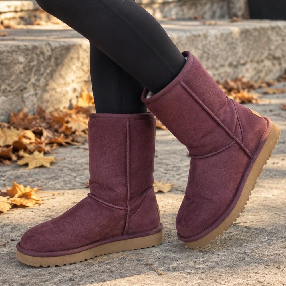 UGG Classic Short II in Port Purple Boots Size 6